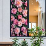 Москитка с цветами пионов